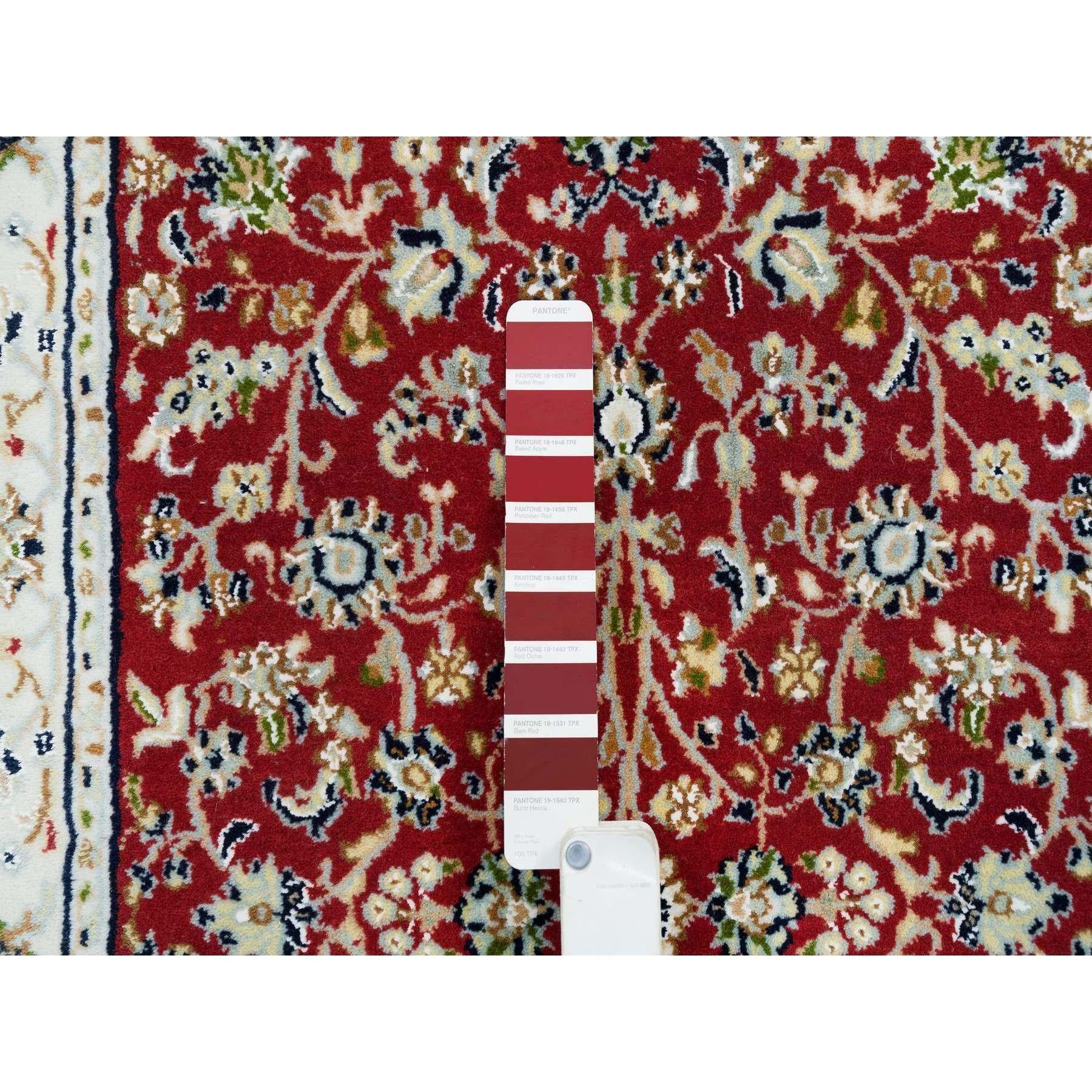 Hand-Knotted 2'7