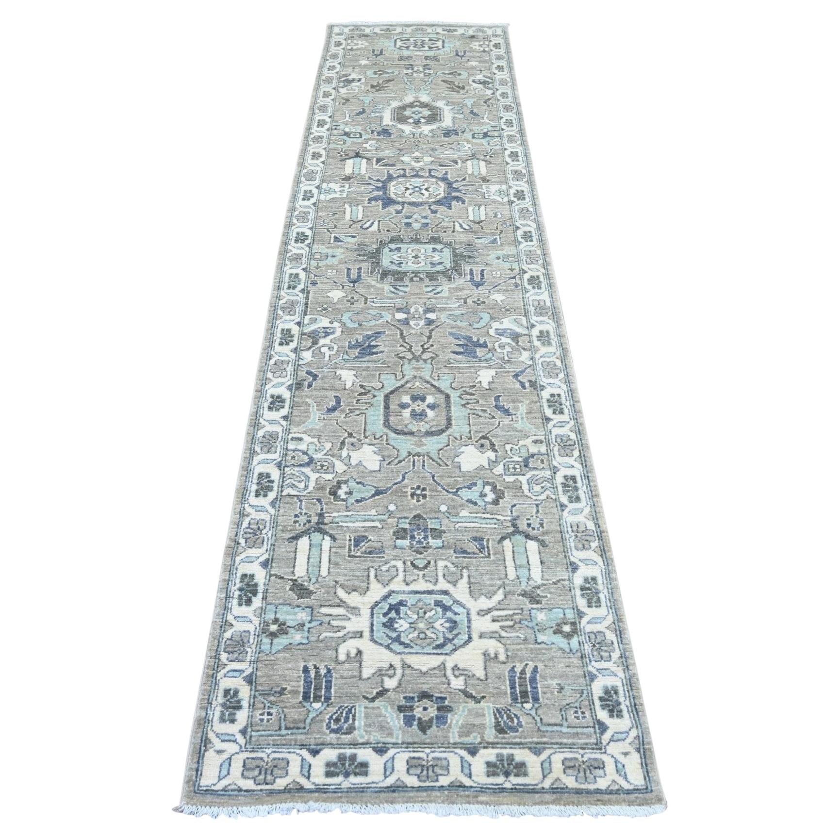 2'7"x10'8" Gray Peshawar with Heriz All Over Design Hand Knotted Wool Runner Rug For Sale