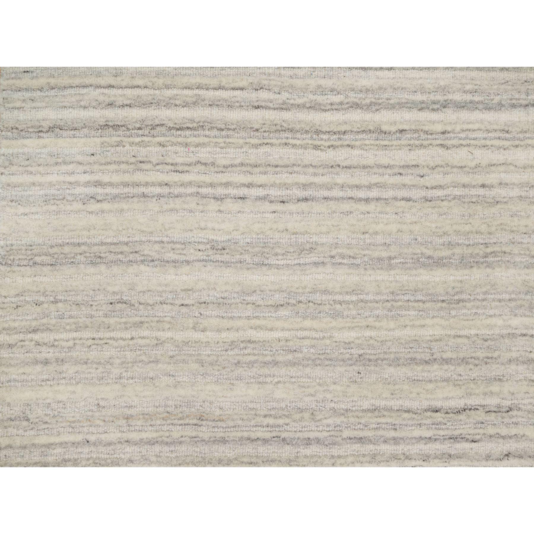 Noué à la main 2'7 