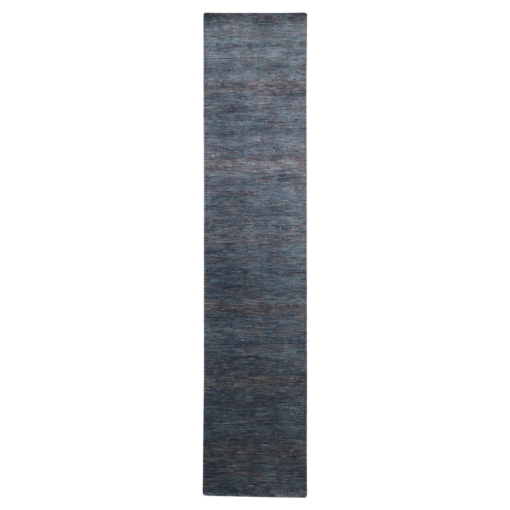 Tappeto Runner in lana e seta annodato a mano con design moderno blu denim x12'3".