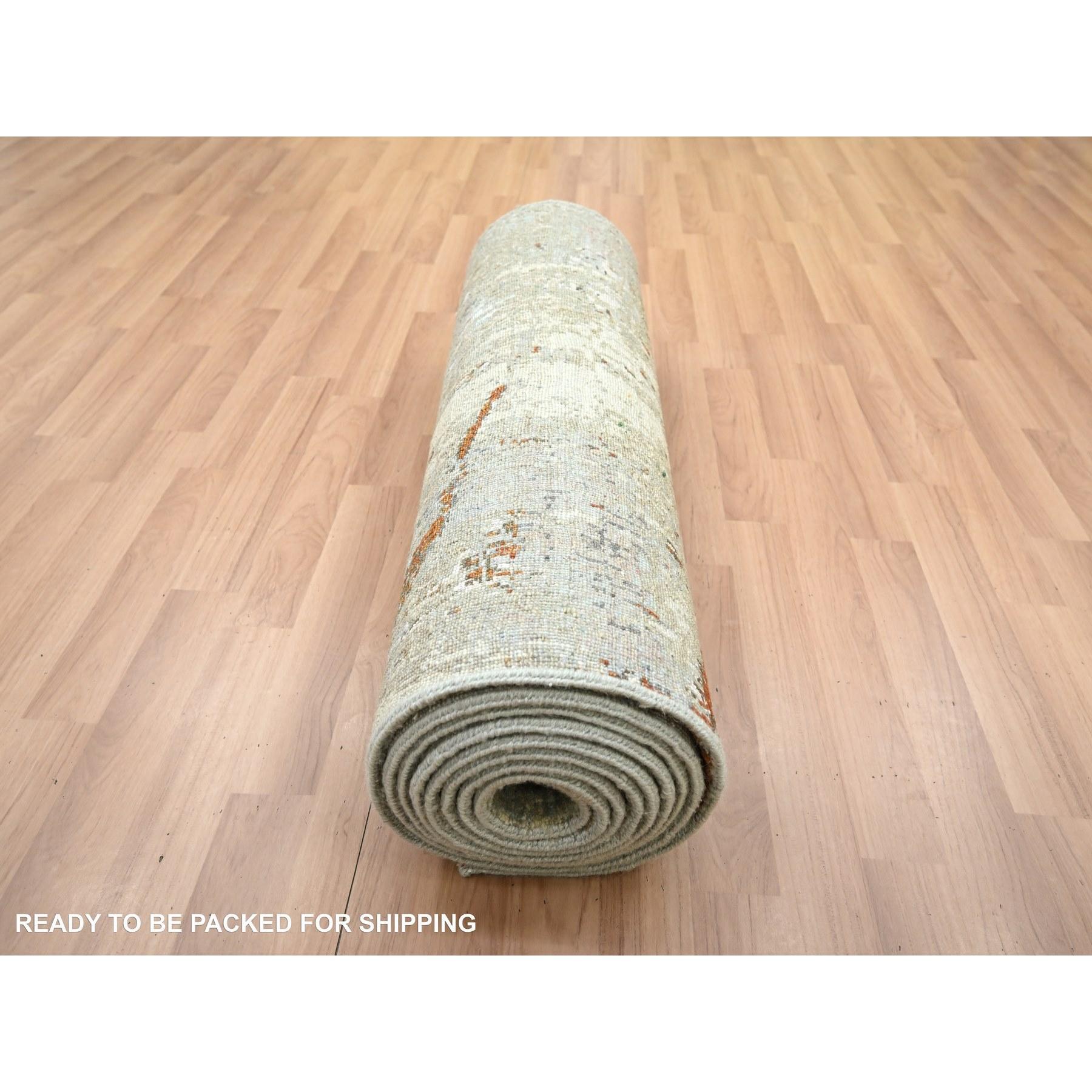 Hand-Knotted 2'7