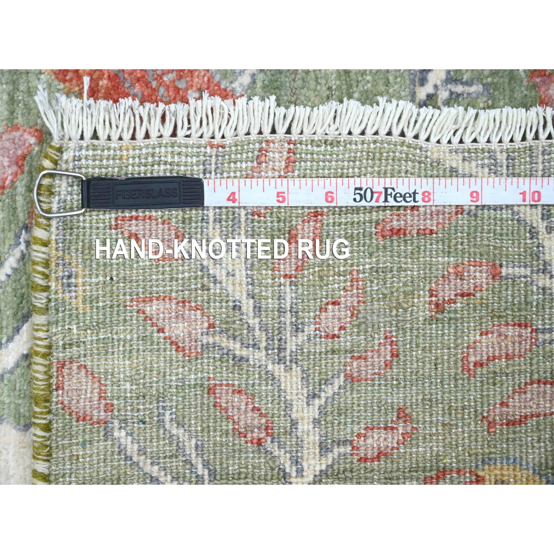 Tappeto Runner annodato a mano in lana verde Peshawar Birds of Paradise Design 2'7 