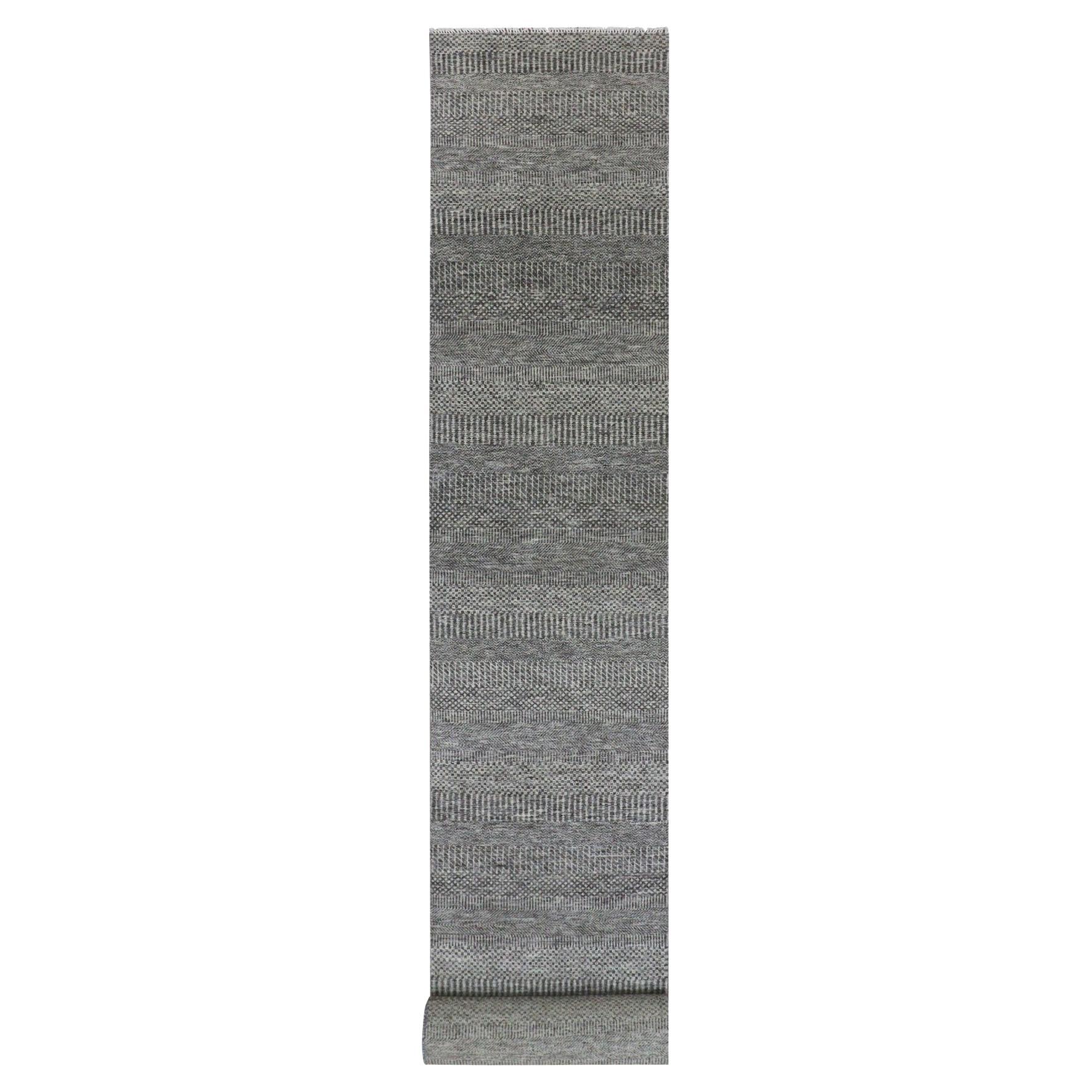 2'7"x18'5" Gray Hand Knotted Modern Grass Design Undyed Wool XL Runner Rug