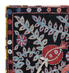 27x28 in Modern 100% Silk Wall Hanging. Embroidered Tablecloth. Black Throw