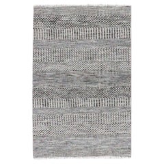 2
7"x4
1" Rustic Gray Grass Design Hand Knotted Undyed Organic Wool Rug 2
7"x4
1" Rustic Gray Grass Design Hand Knotted Undyed Organic Wool Rug