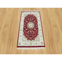 2'7"x4'1" Sun Dried Tomato Red Nain Central Medallion Hand Knotted Oriental Rug