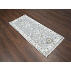 2'7 "x6' Flannel Gray Karajeh Geometric Design Hand Knotsted Shiny Wool Rug (tapis de laine brillant)