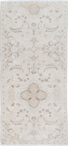 2.7x6 ft Beige Handknotted Runner Rug for Hallway, Corridor and Kitchen Decor
