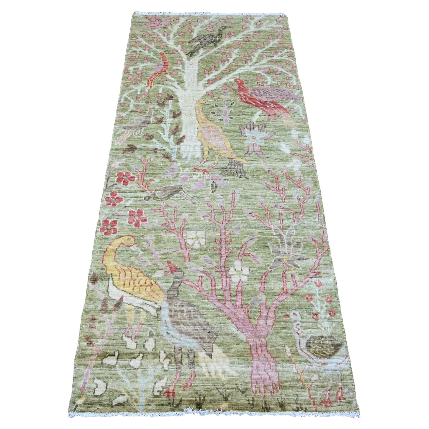 2
7"x6
Green Peshawar Birds of Paradise Design Hand Knotted Wool Runner Rug