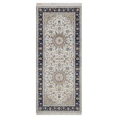 2
7"x6
1" Ivory Nain with Flower Design Wool and Silk Hand Knotted Runner Rug