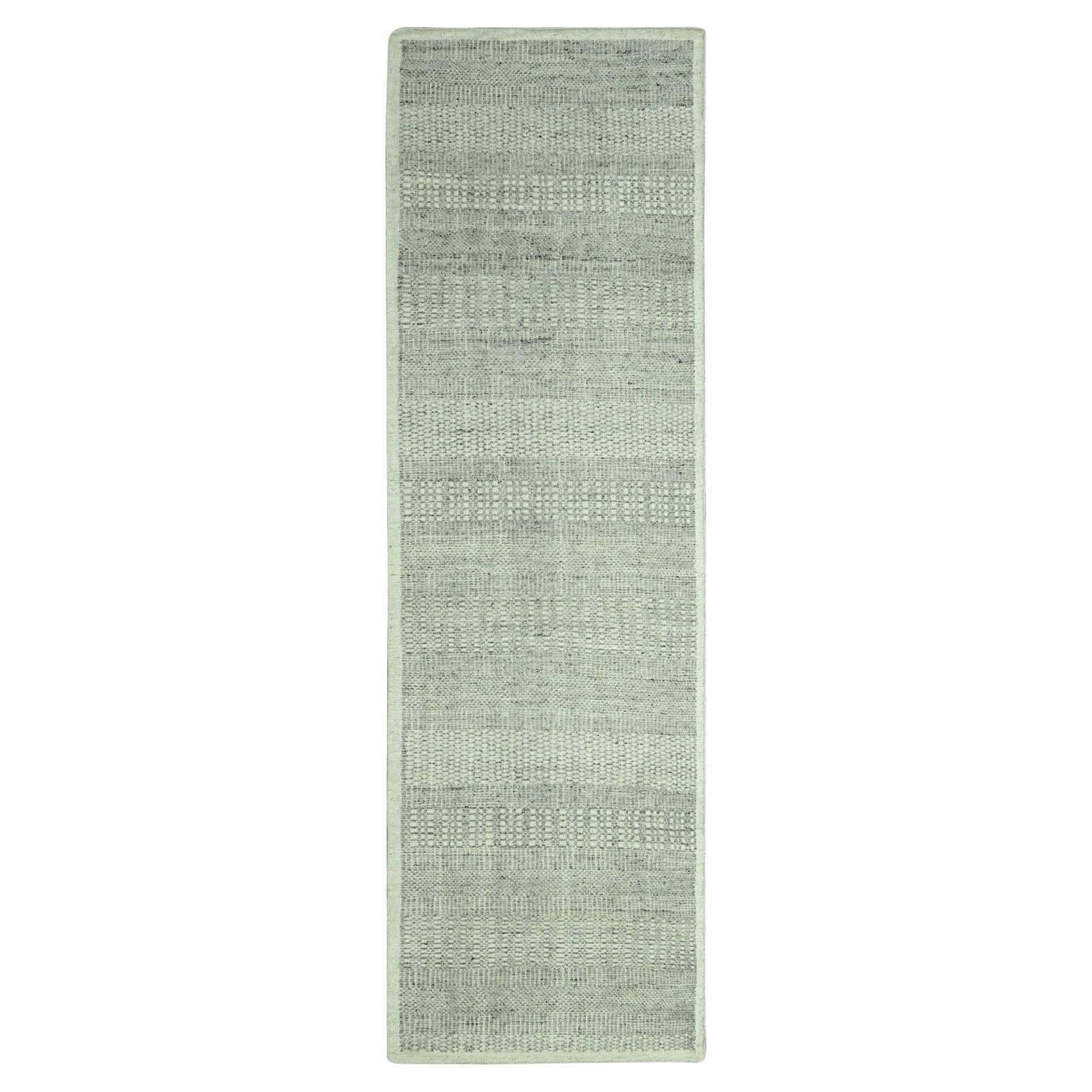 2
7"x6
3" Gray Oxidized and Distressed Grass Design Hand Knotted Wool Runner Rug
