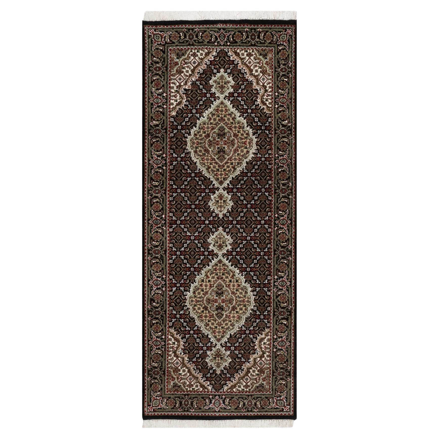 2
7"x6
9" Black Tabriz Mahi Fish Medallion Design Hand Knotted Wool Runner Rug