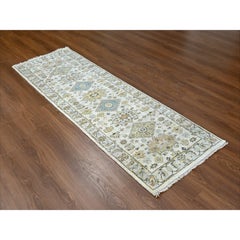 2'7"x7'9" Acoustic White Hand Knotted Karjihooz Soft Wool Runner Rug