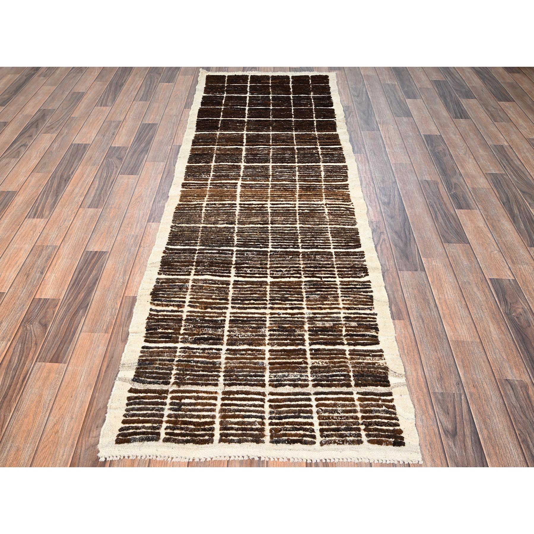 Fondue Fudge Brown, Hand Knotted, Moroccan Weave with Grid Design, Textured Pile, Tone on Tone, Undyed Natural Wool, Runner, Oriental Rug 
Primary materials: Wool
Latex: No Pile 
height: 0.25 Inches
Style: Contemporary
Primary color: Brown
Secondary