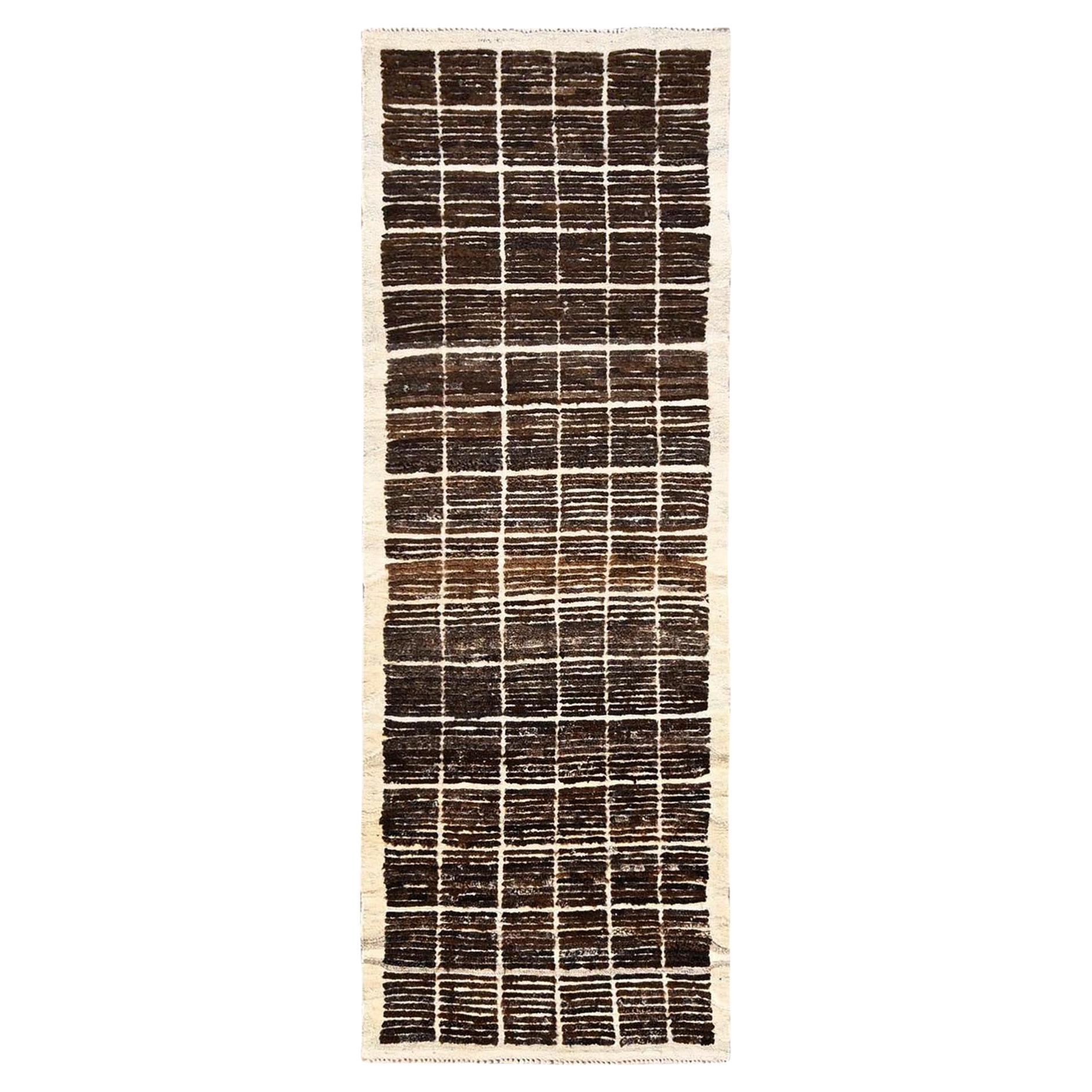 2
7"x7
9" Brown Hand Knotted Moroccan Weave Grid Design Natural Wool Runner Rug