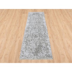 2'7"x7'9" Wool and Pure Silk Hand Knotted Gray Broken Persian Design Runner Rug