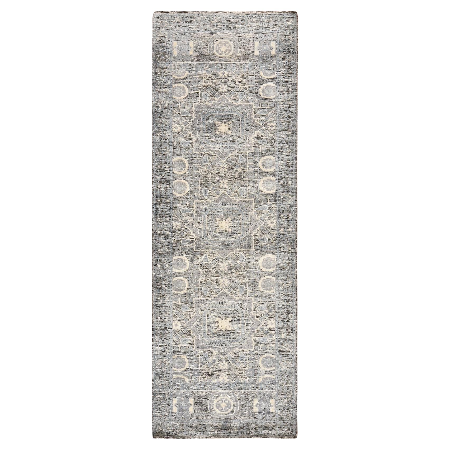 Tappeto da corsa orientale 2'7 "x8' Blue Silken Mamluke Design Washed Out Annodato a Mano in vendita