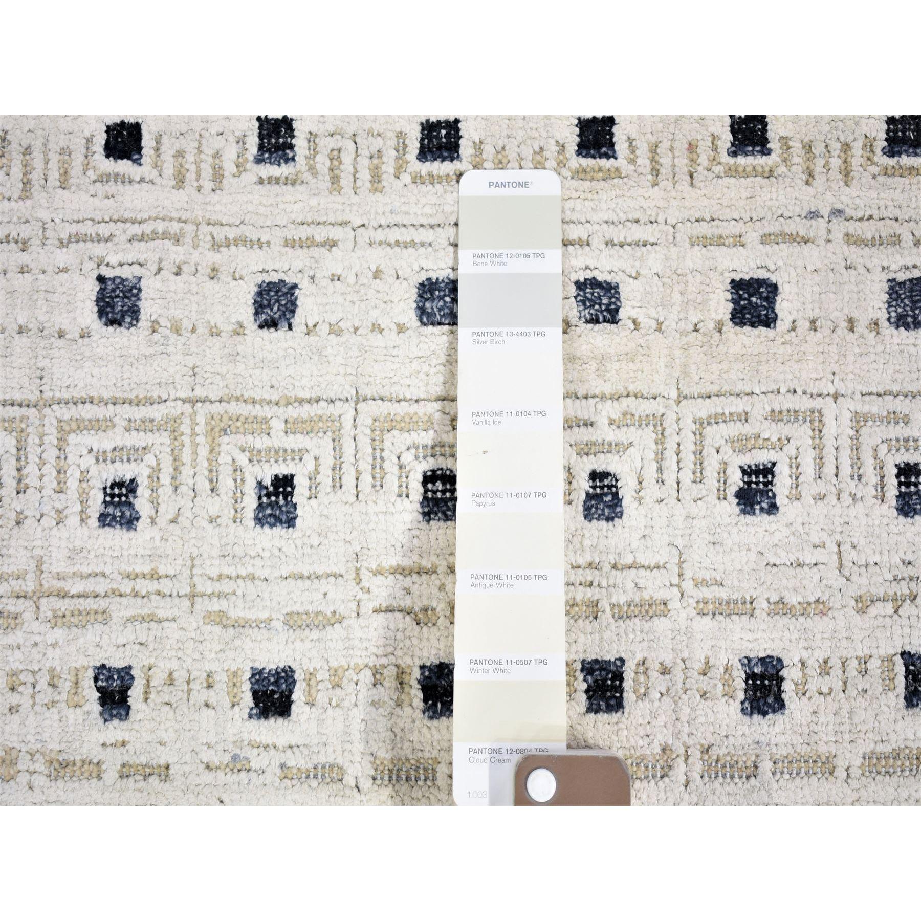 Médiéval Tapis de couloir ivoire en pure soie avec carrés noués à la main de 2'7