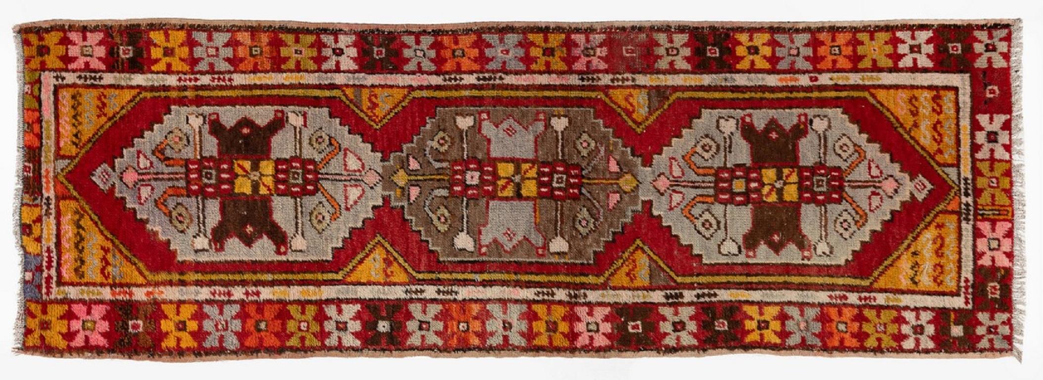 Hand-Knotted 2.7x8.5 Ft Vintage Tribal Turkish Runner Rug in Red. Hand Made Corridor Carpet For Sale