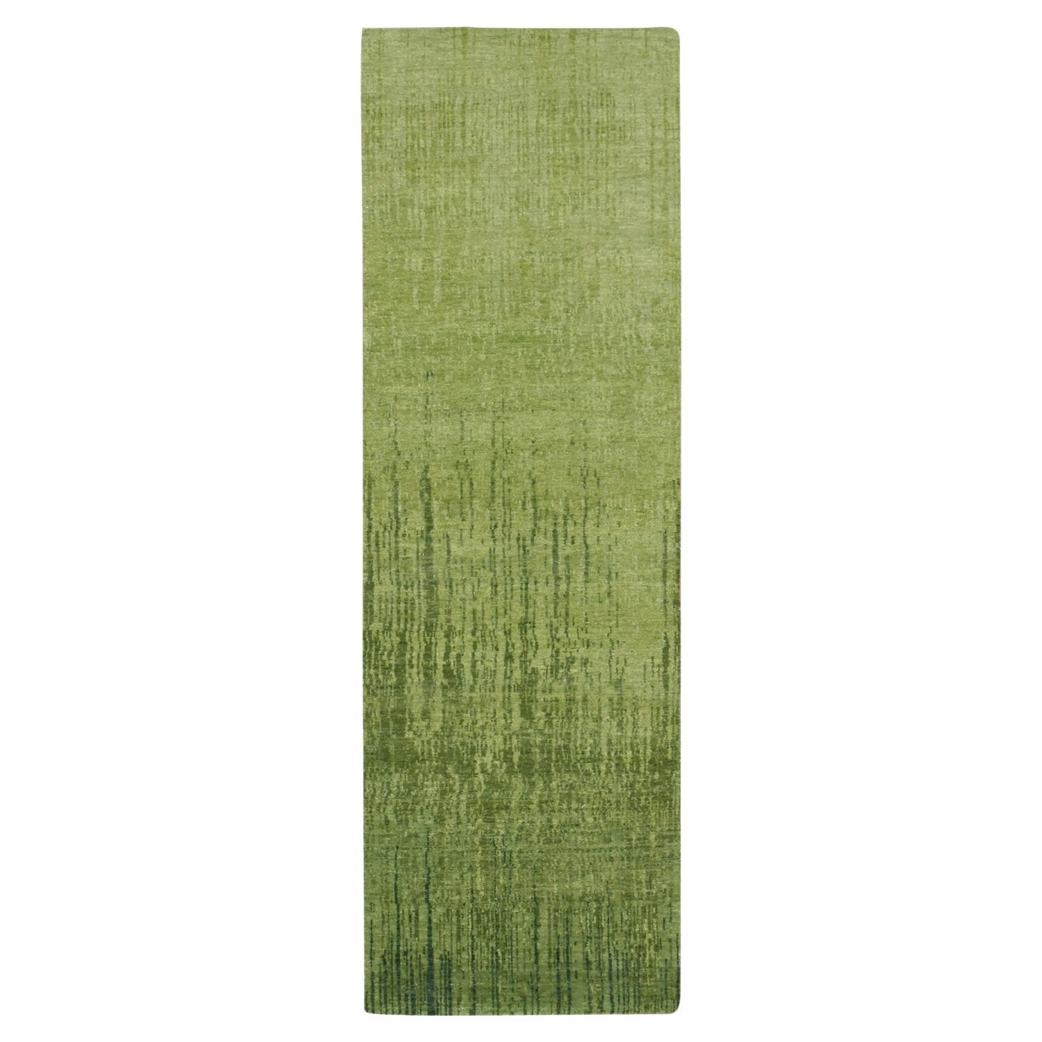 2'7"x8'5" Pickle Green Vertical Ombre Design Hand Knotted Soft Wool Runner Rug