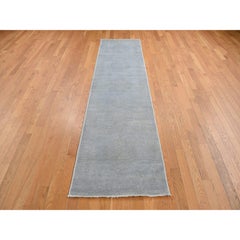 2'7"x9'10" Gray Hand Knotted Silver Wash Peshawar Plain with No Design Wool Rug