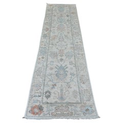 2'7"x9'6" White Angora Oushak All Over Pattern Hand Knotted Pure Wool Runner Rug