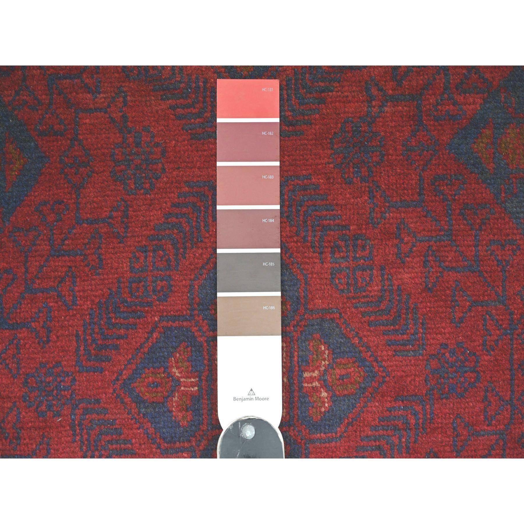 Tribal 2'7 