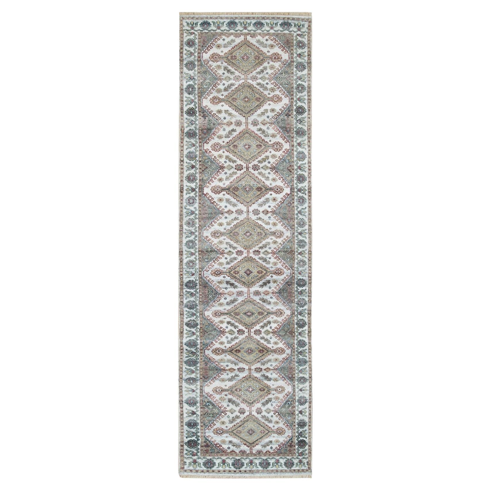 2'7"x9'9" Ivory Wool Shiraz Rosettes Border Runner Hand Knotted Oriental Rug