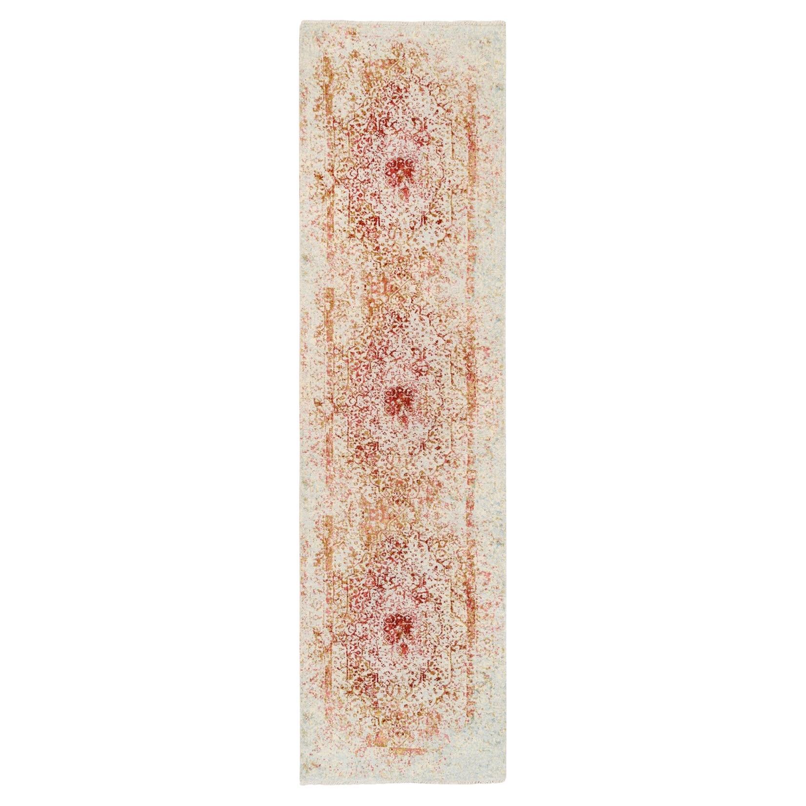 2'7 "x9'9" Tapis de course Persan Erased Design Laine/Soie, noué à la main, rose