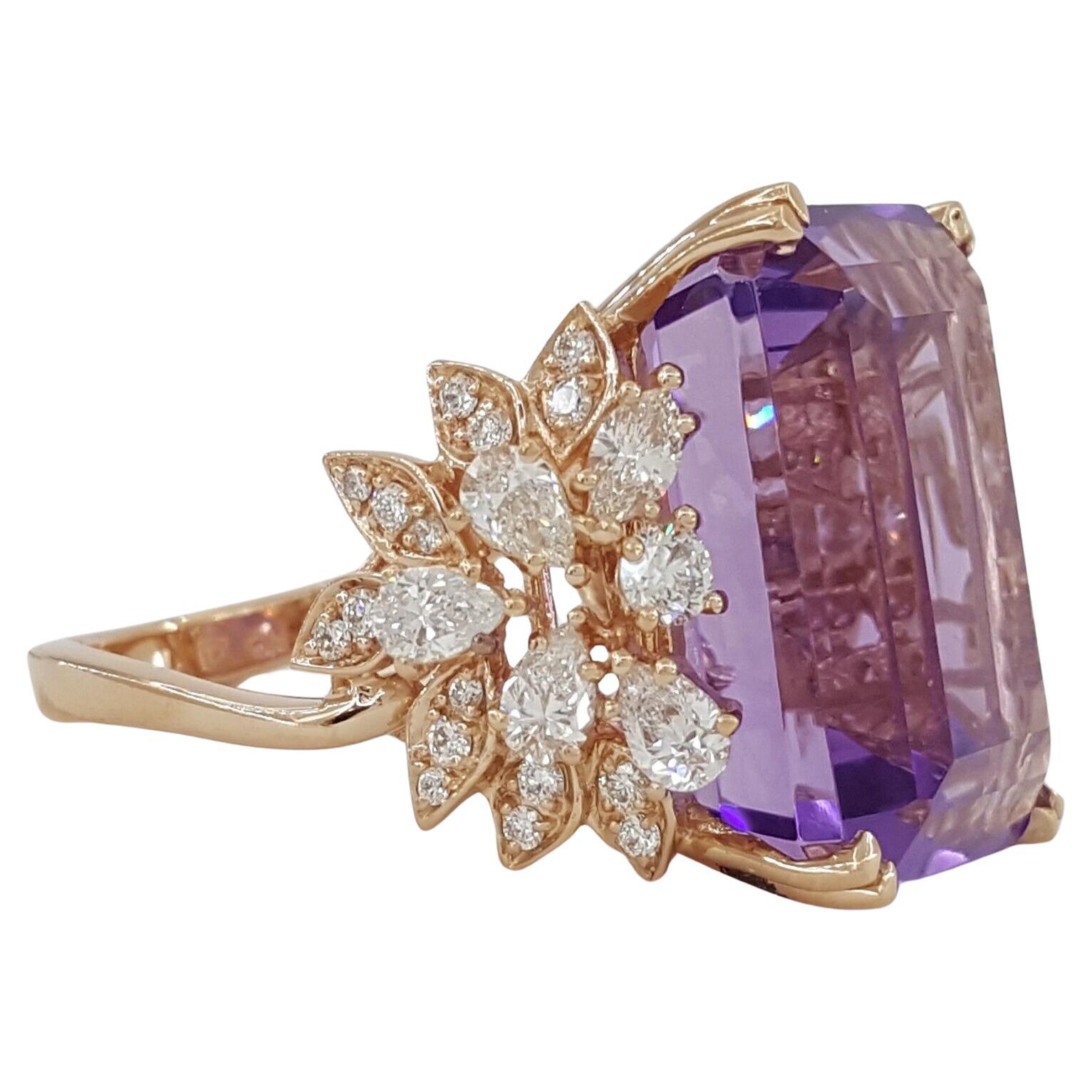 28 Carat Amethyst Diamond Yellow Gold Cocktail Ring For Sale