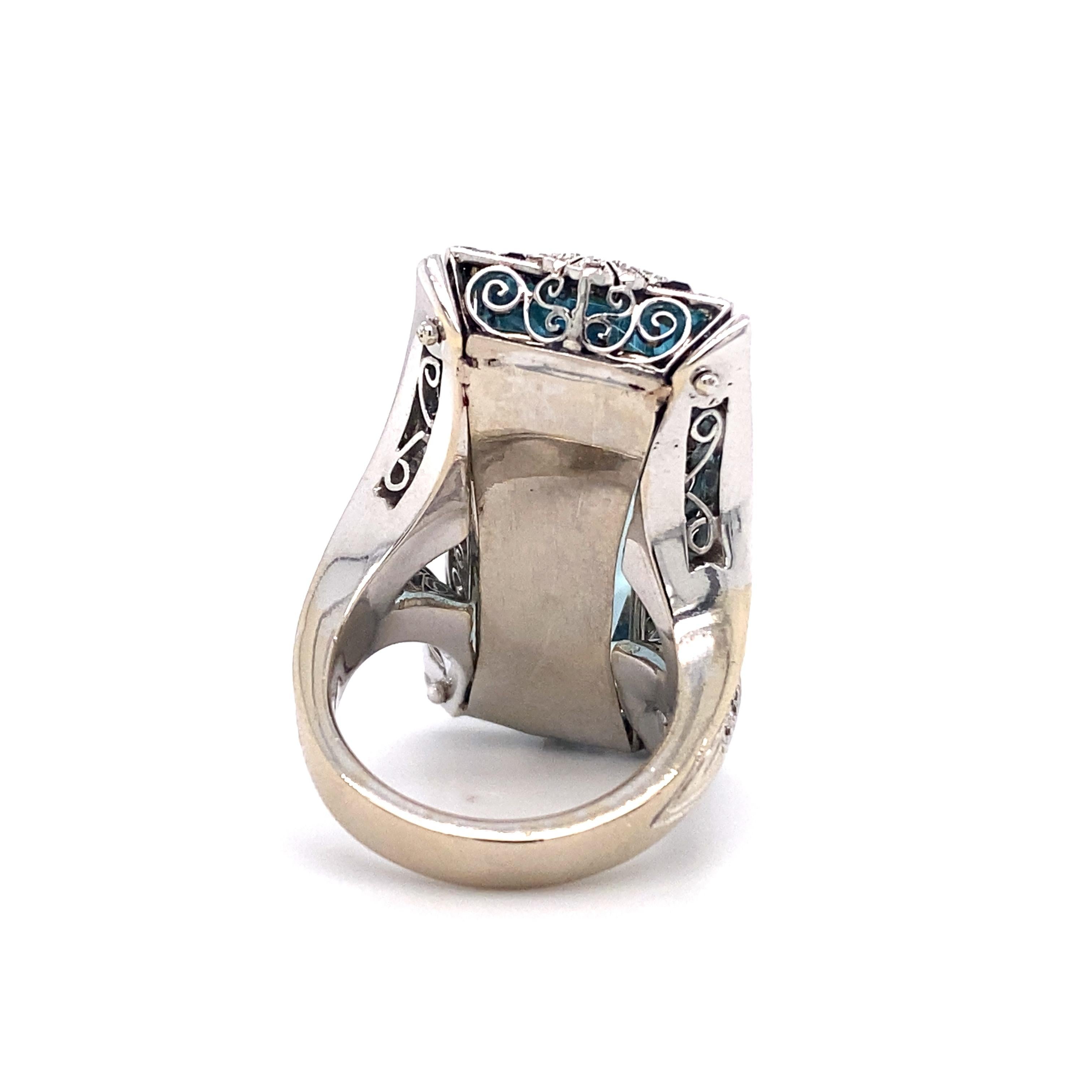 28 Carat Aquamarine Cocktail Ring in 18 Karat White Gold For Sale at ...