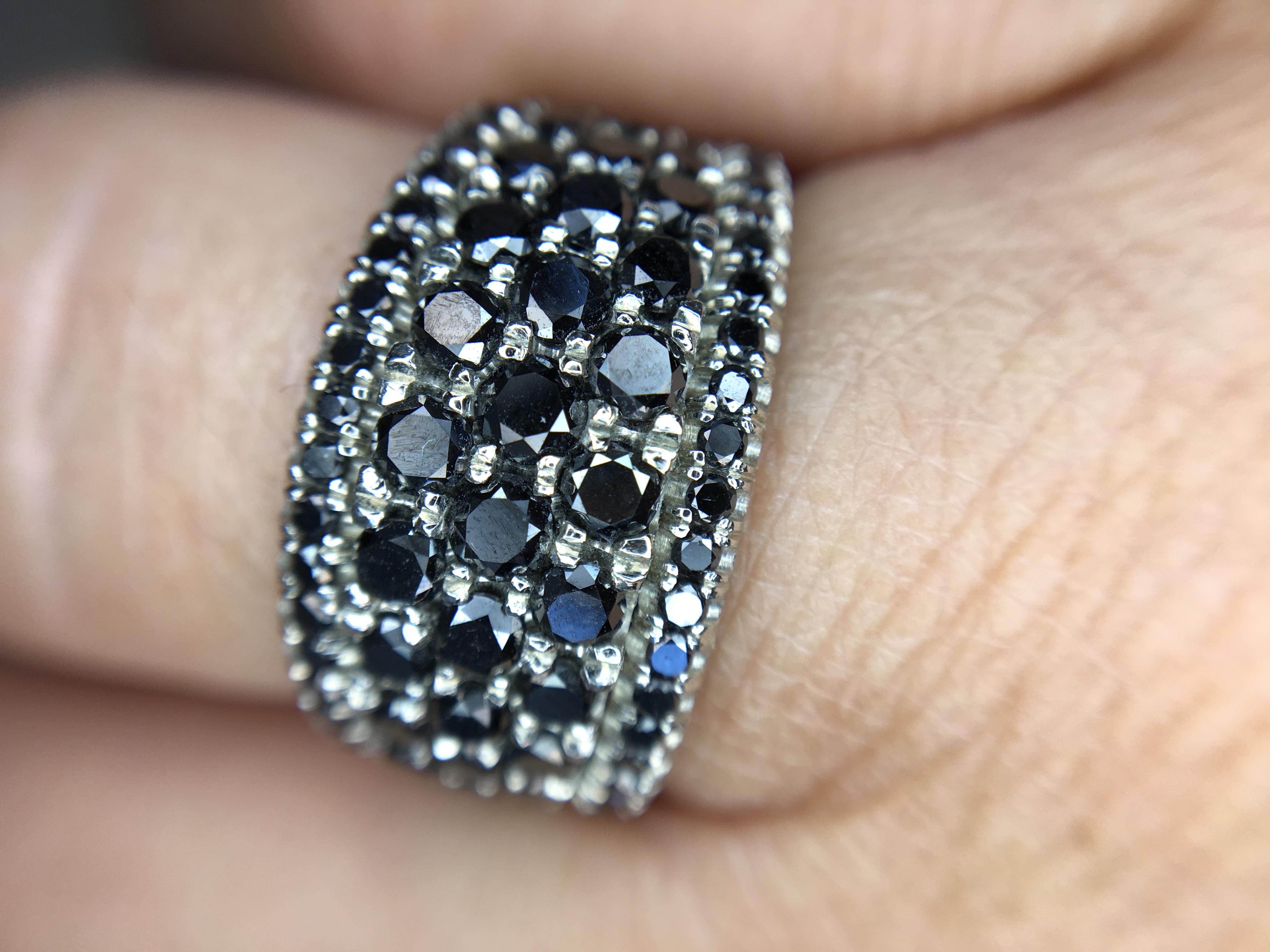 Women's or Men's 2.8 Carat Black Diamond White Gold Ring For Sale