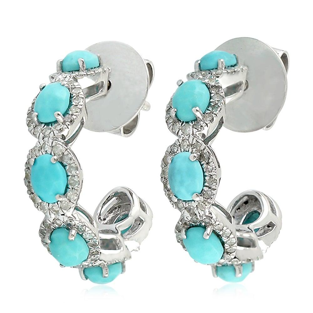 2.8 Carat Blue Sapphire 14 Karat Gold Diamond Hoop Earrings For Sale 1