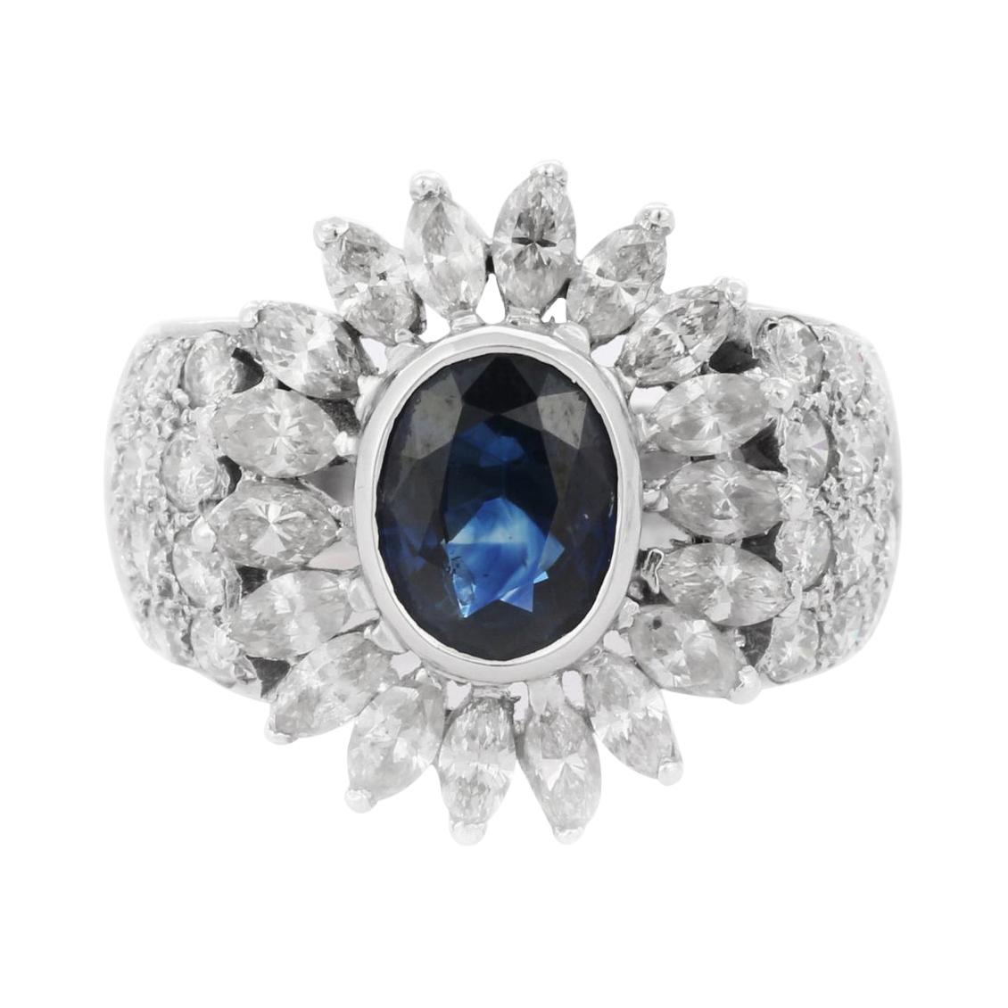 Bague en or blanc 14 carats avec saphir bleu de 2,8 carats et diamants