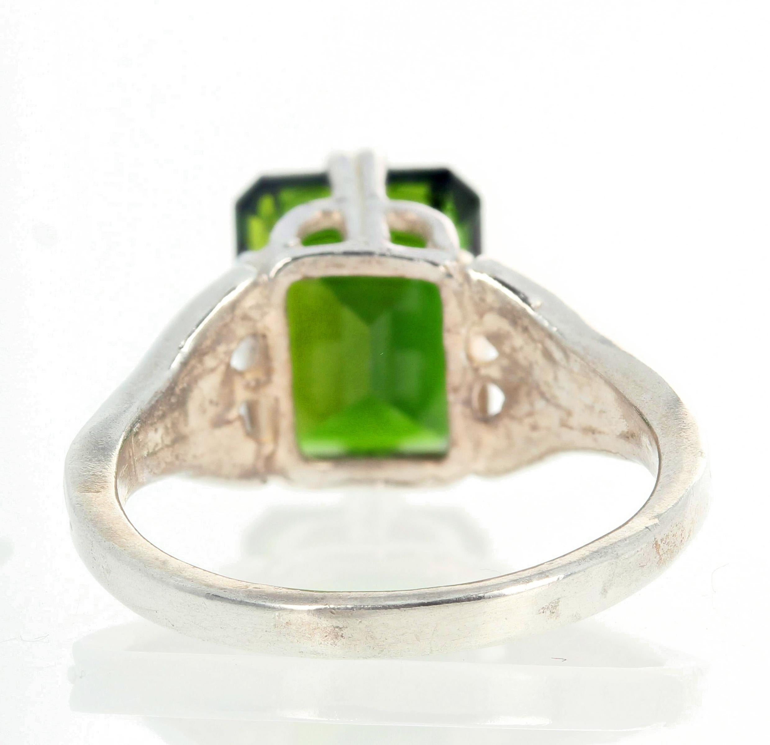 AJD Glowing Deep Green 2.8 Carat Chrome Diopside Sterling Silver Ring In New Condition For Sale In Raleigh, NC
