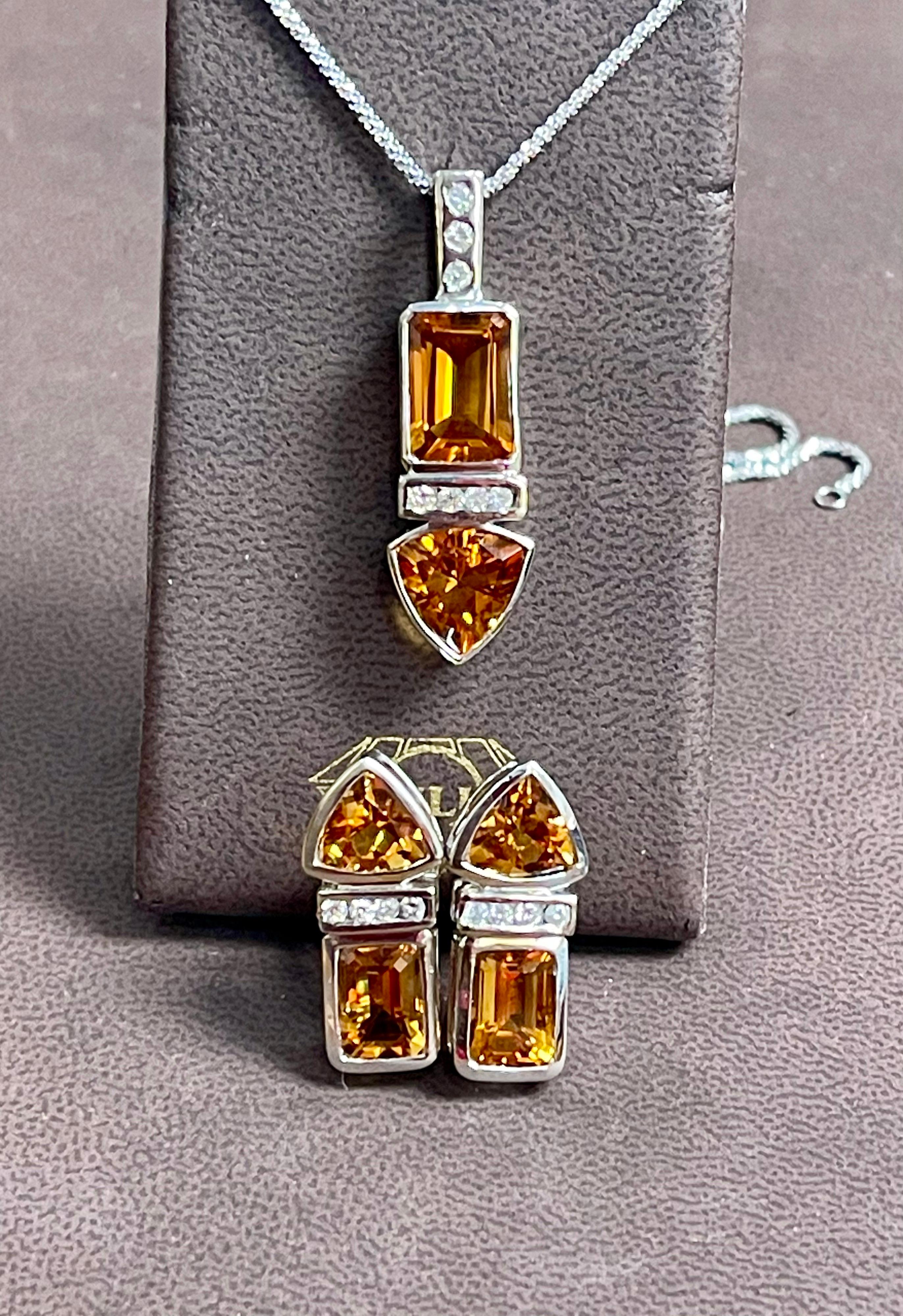 28 Carat Citrine & Diamond Pendant & Matching Earrings 14 Karat Gold Chain Set For Sale 2