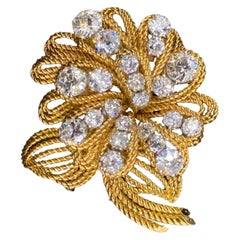 28 Karat Diamant- und Goldbrosche von Van Cleef and Arpels, hergestellt aus 18 Karat Gold