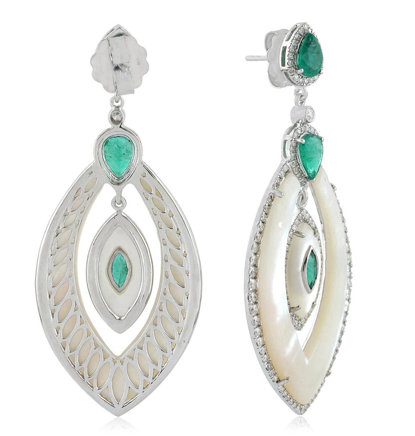 Modern 2.8 Carat Emerald Mother of Pearl Diamond 18 Karat Gold Earrings For Sale