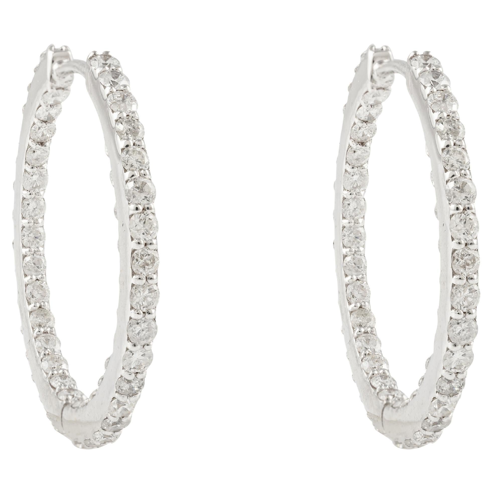 2,8 Karat Diamant-Ohrringe für Damen mit Nieten aus 18 Karat massivem Weißgold im Angebot