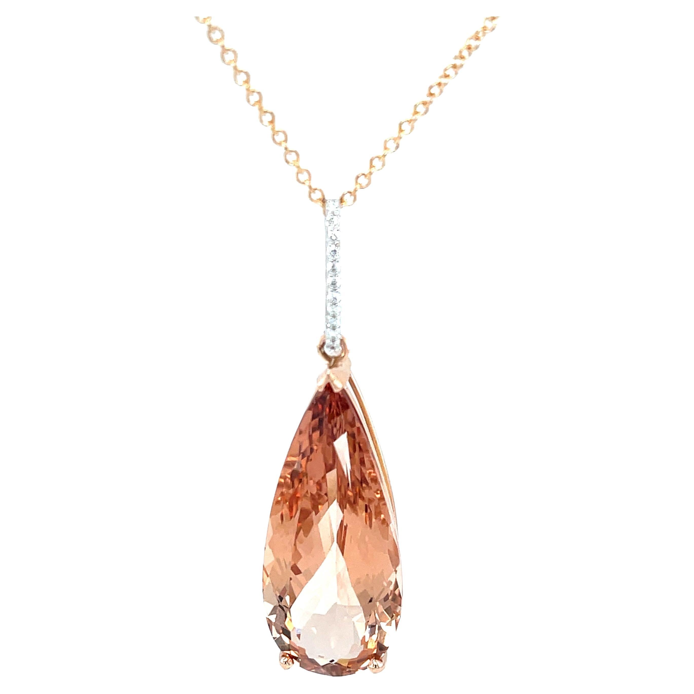 28 Carat Morganite Pear Shape and Diamond Necklace in 18k Rose and White Gold For Sale