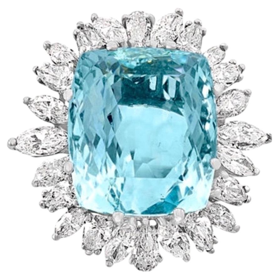 Cocktailring mit 28-Karat-Aquamarin und 6,25-Karat-Diamant, 18-Karat-Gold
