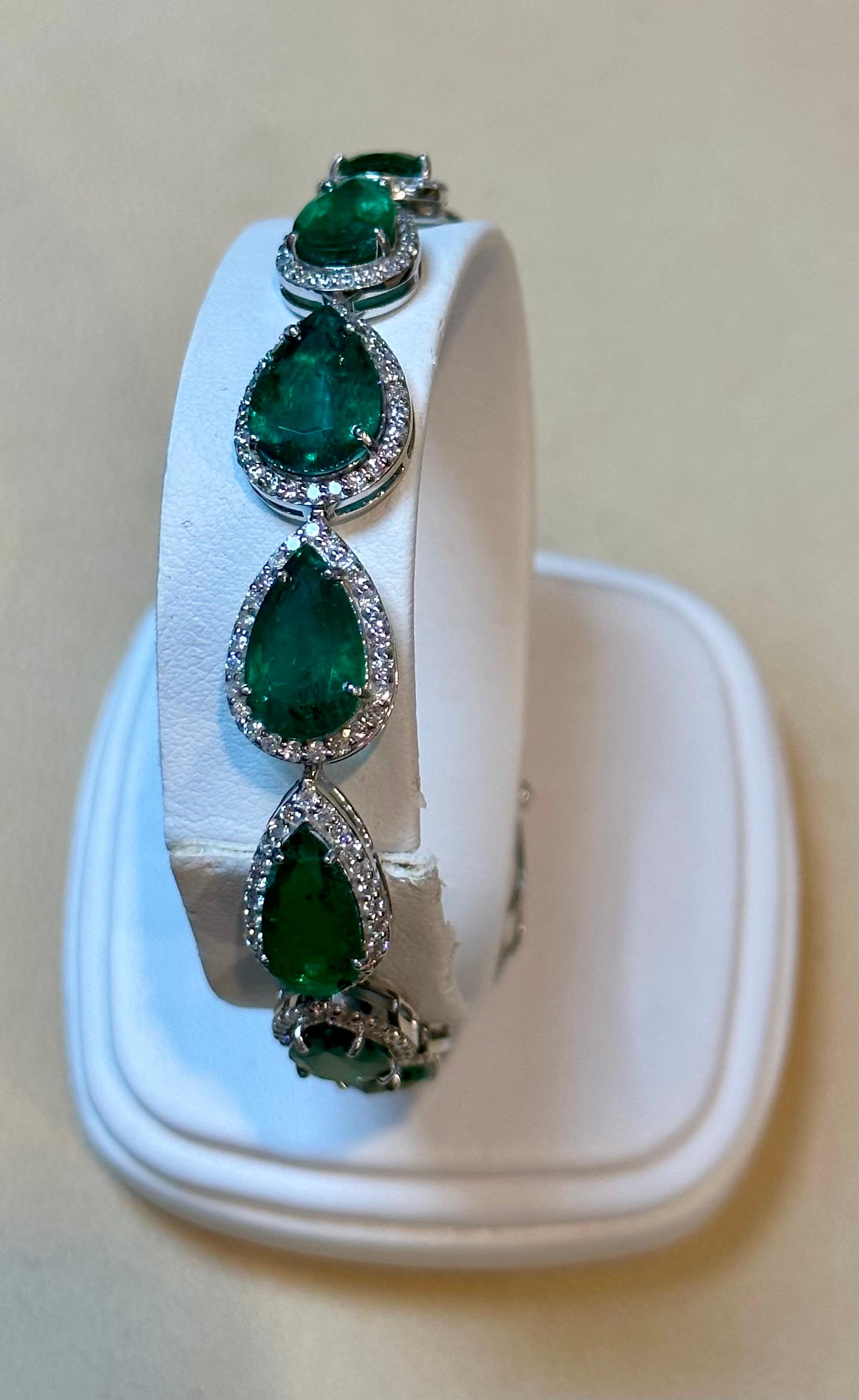 Pear Cut 28 Carat Natural Zambian Emerald & Diamond Tennis Bracelet 14 Karat White Gold For Sale