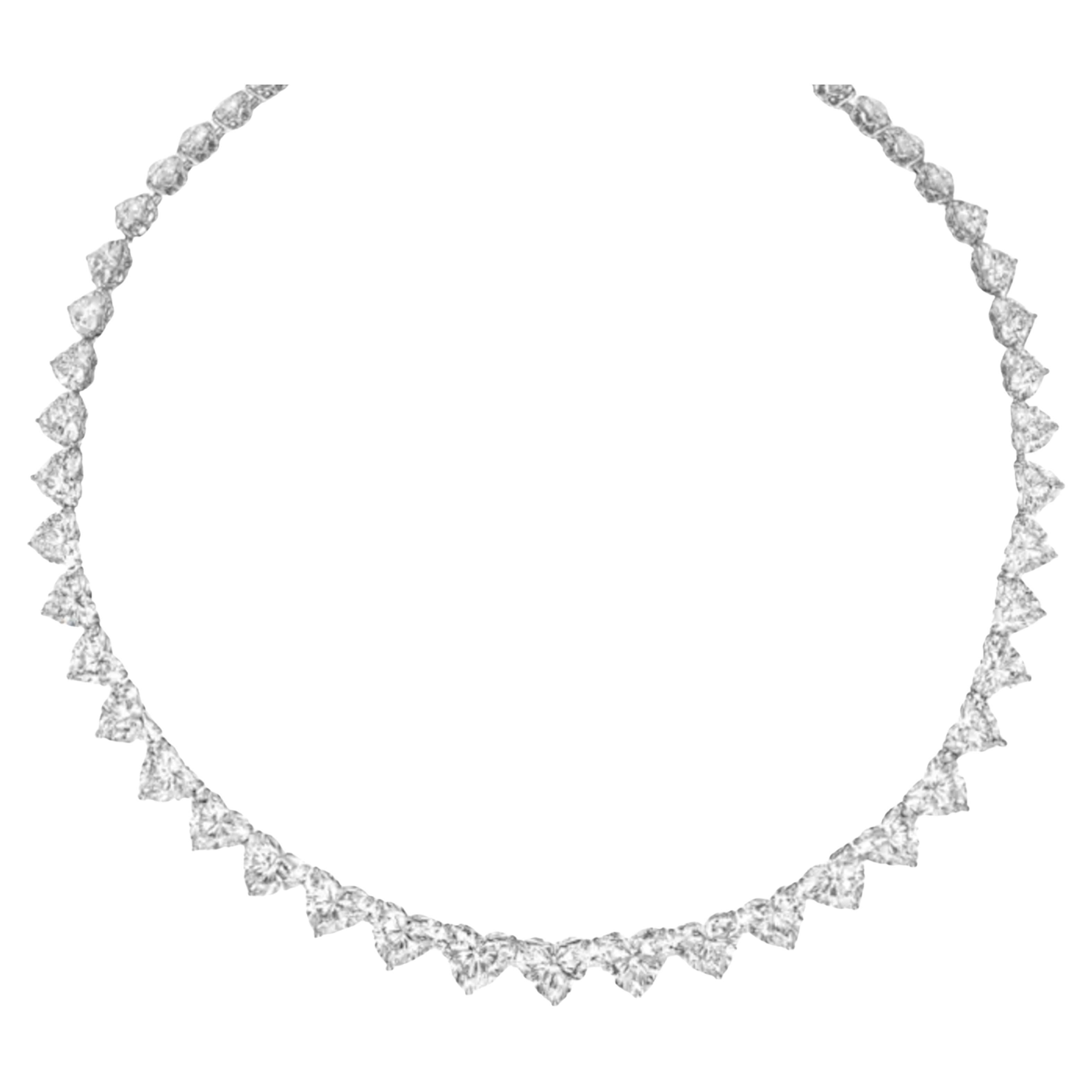 28 Ct. Herzform Diamant Riviera Halskette