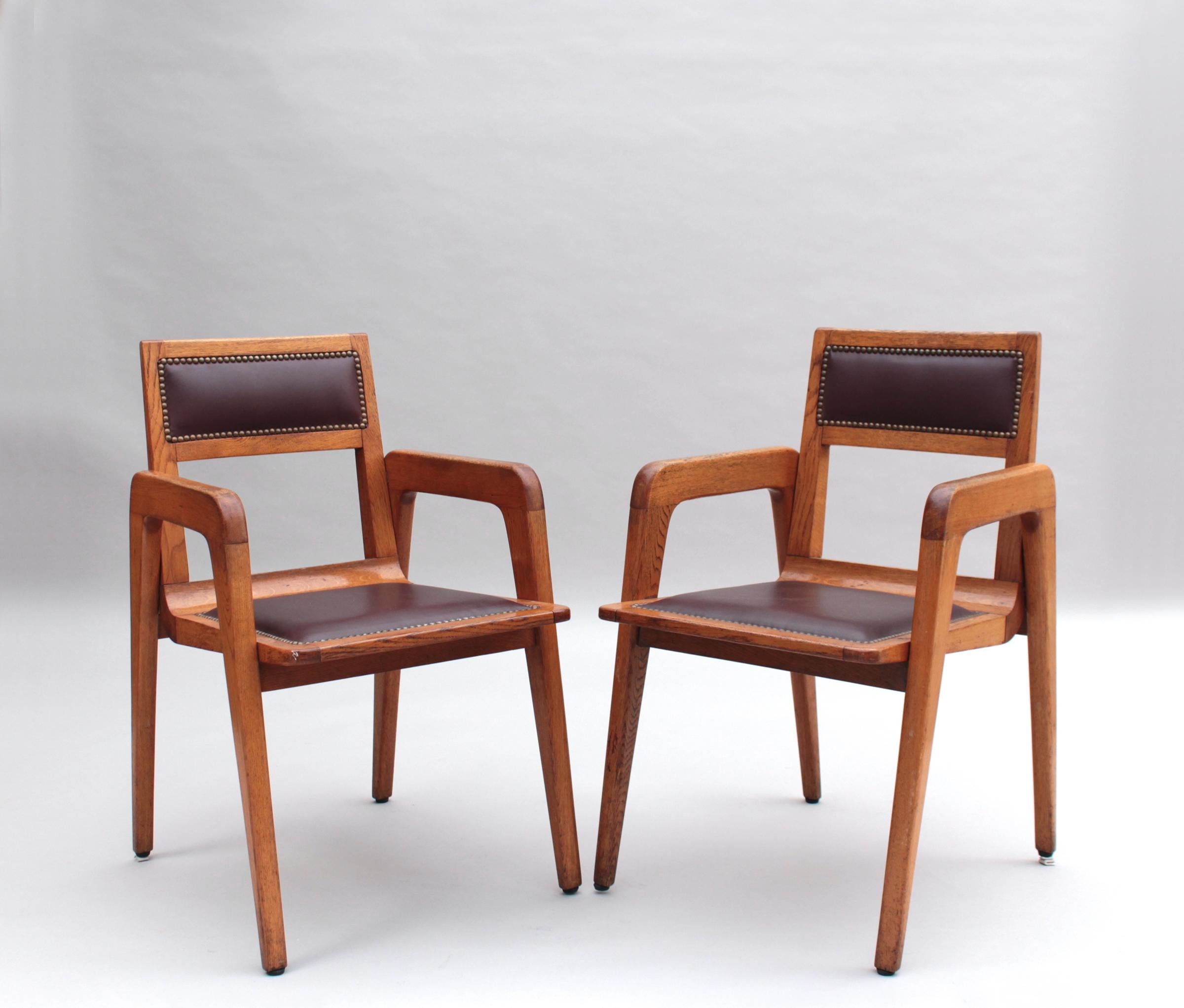 28 Fine Mid-Century Armchairs by De Coene Freres for Knoll International  For Sale 4