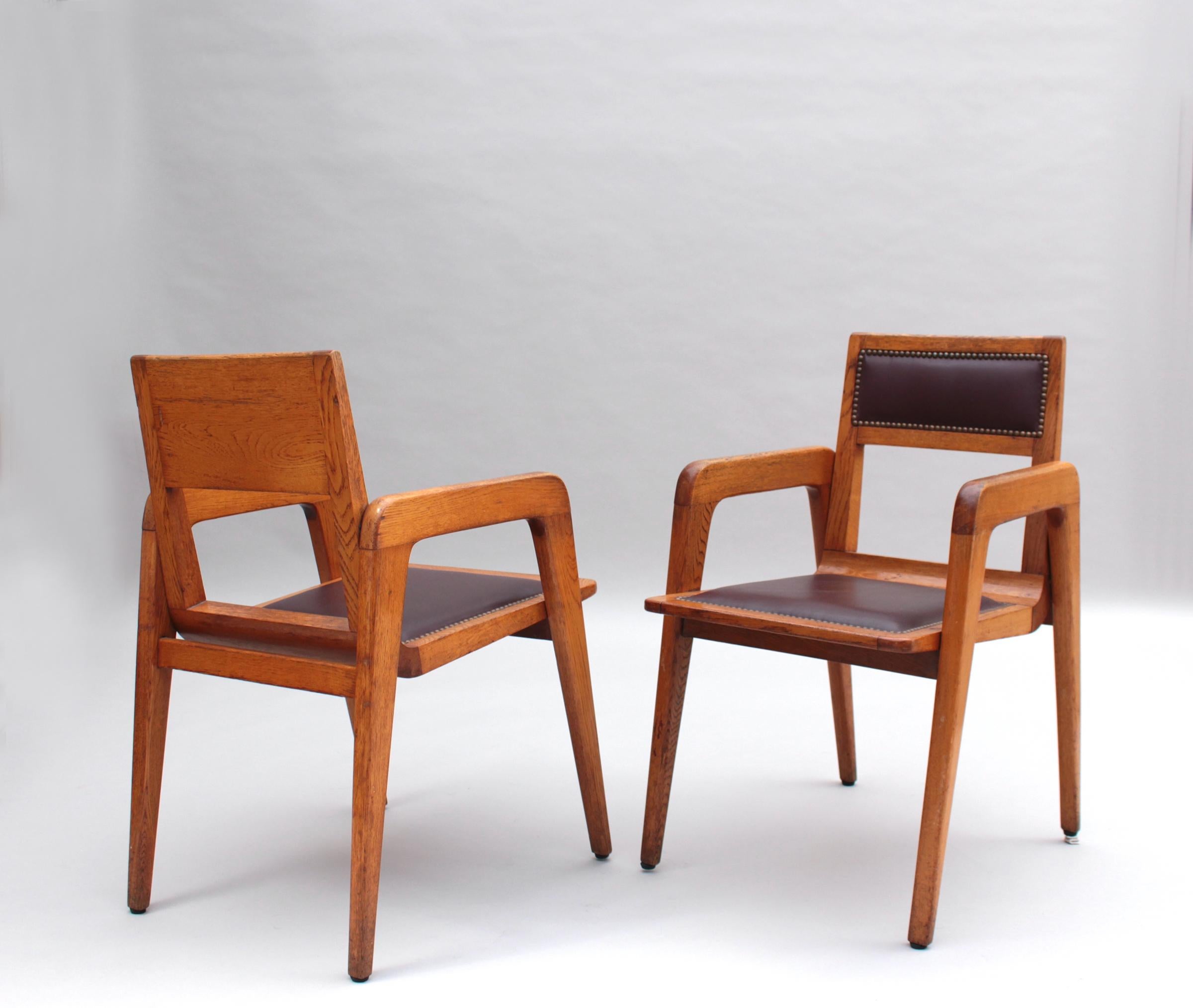 28 Fine Mid-Century Armchairs by De Coene Freres for Knoll International  For Sale 5