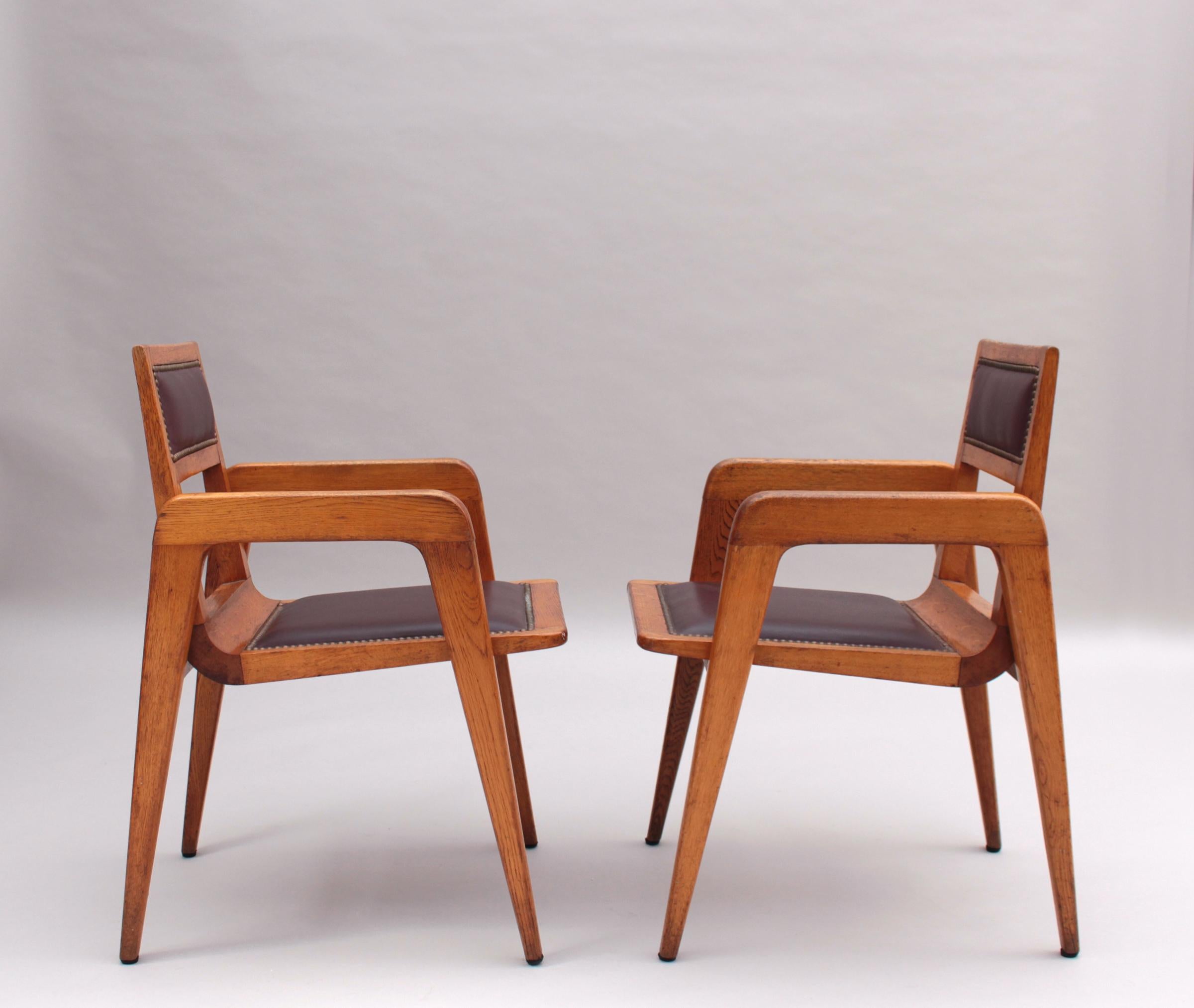 28 Fine Mid-Century Armchairs by De Coene Freres for Knoll International  For Sale 8