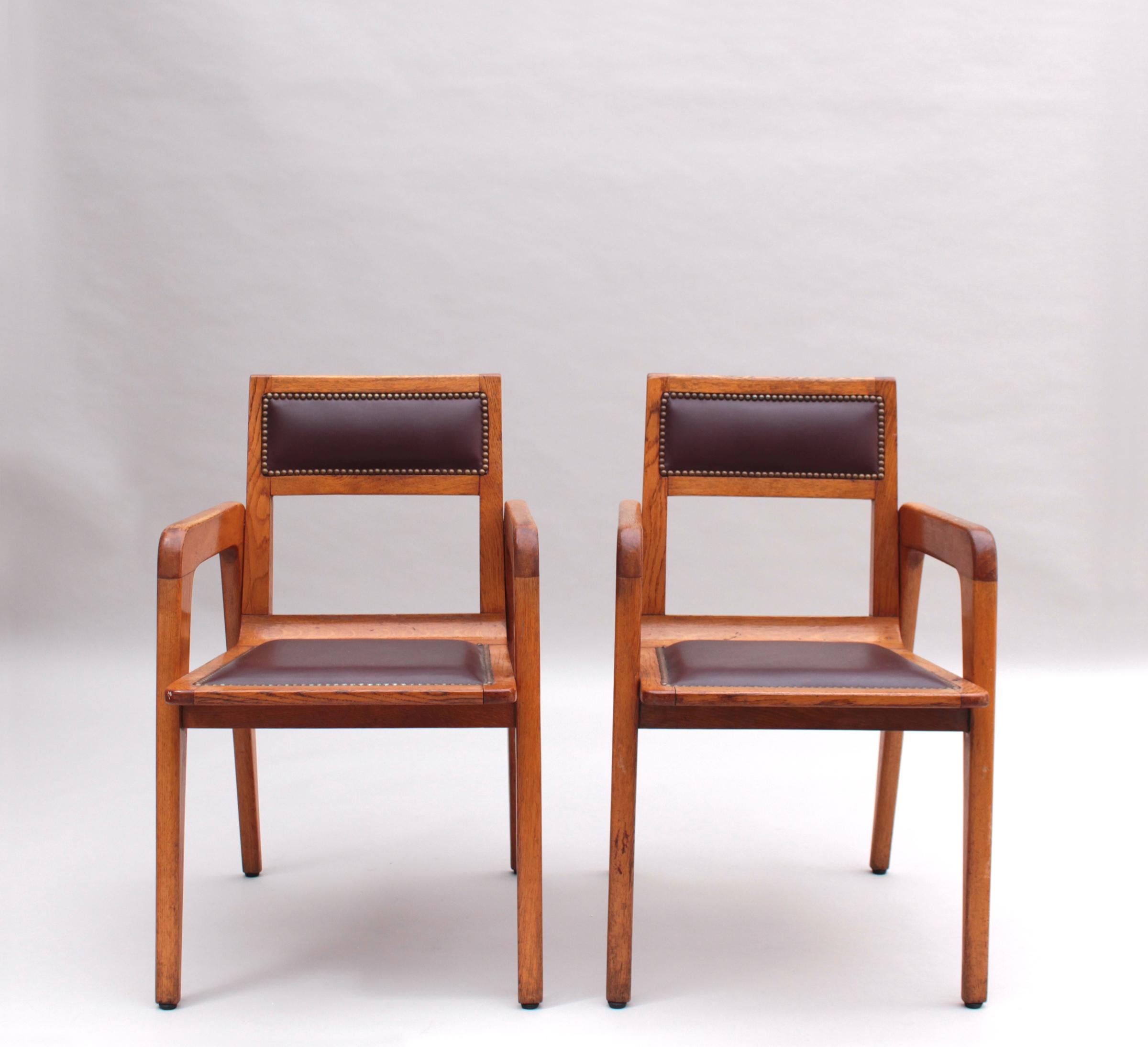 28 Fine Mid-Century Armchairs by De Coene Freres for Knoll International  For Sale 9