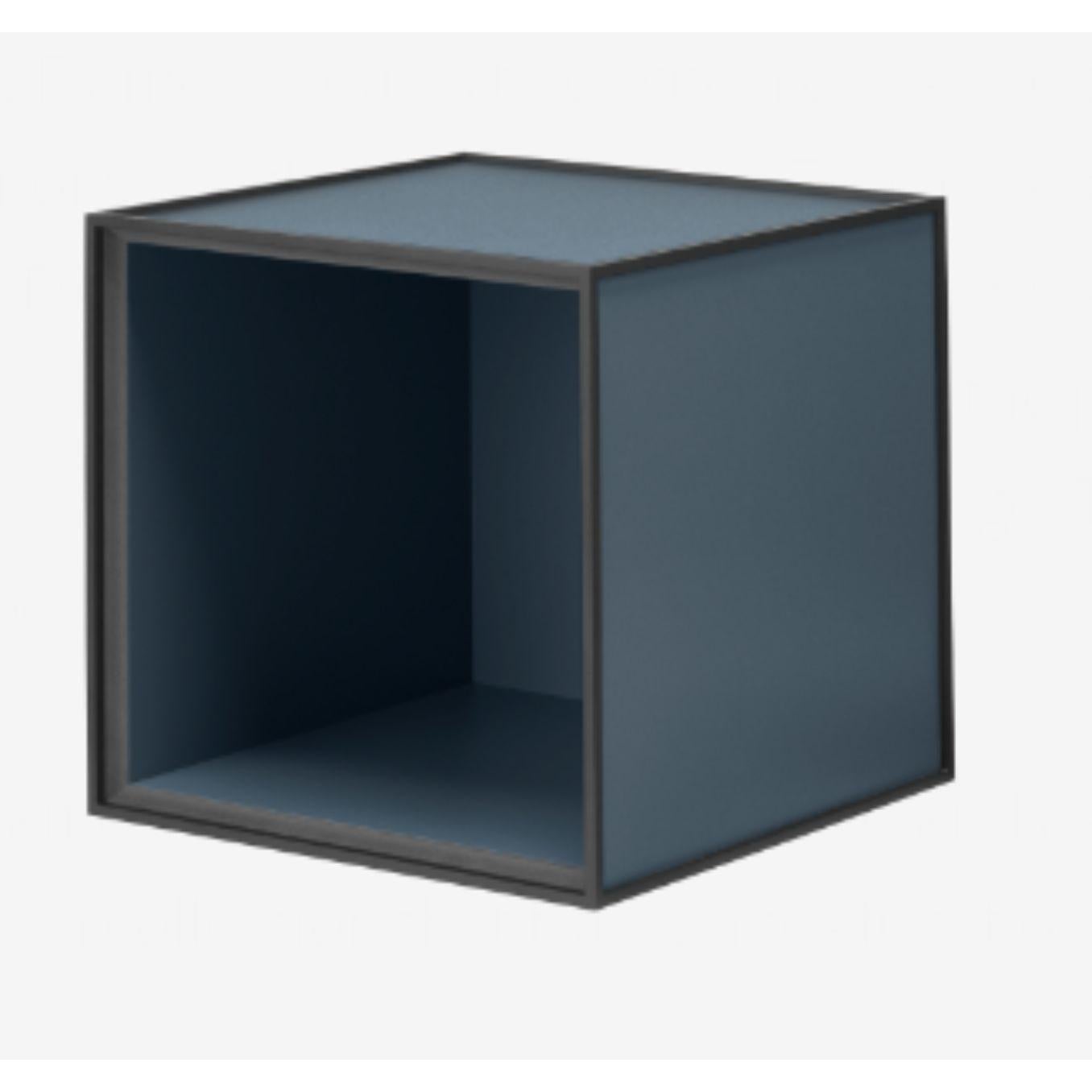 28 Fjord frame box by Lassen
Dimensions: W 28 x D 28 x H 28 cm 
Materials: Finér, Melamin, Melamin, Melamine, Metal, Veneer, Oak
Also available in different colors and dimensions. 

By Lassen is a Danish design brand focused on iconic designs