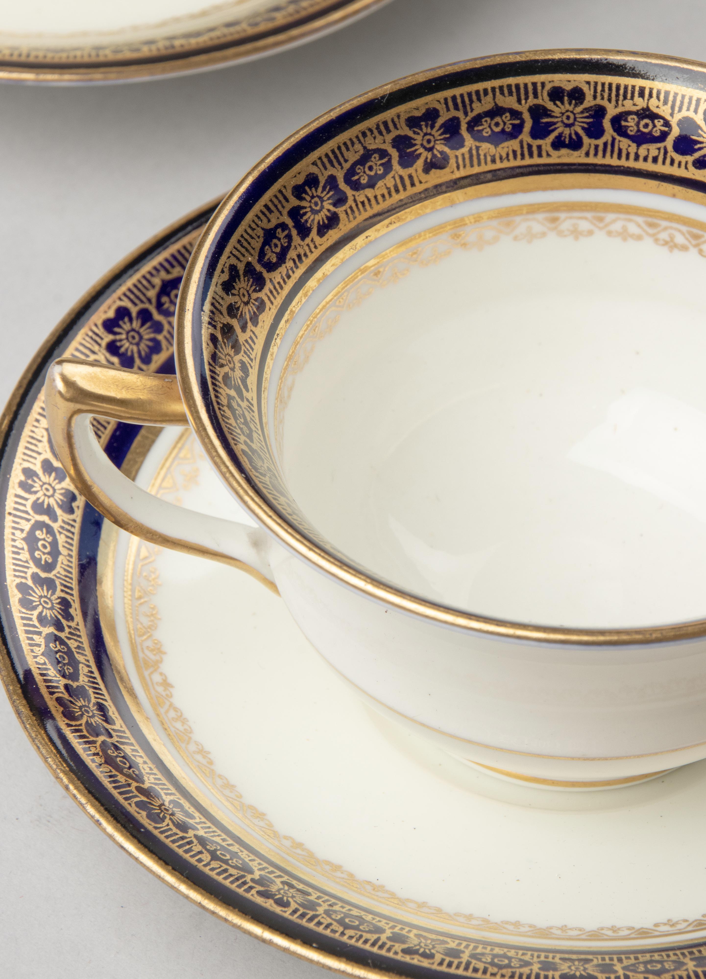 28-Piece English Antique Porcelain Tea Set Made by Aynsley 3