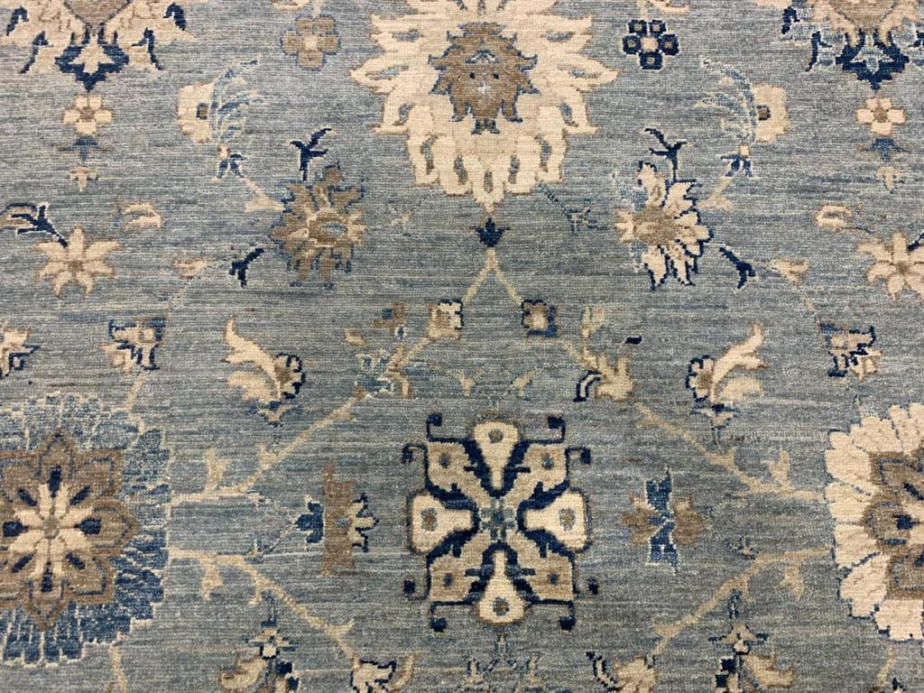 28 x 14 ft Palace Size Rug Contemporary in Style of Farahan Grey Blue and Beige In New Condition For Sale In Lohr, Bavaria, DE